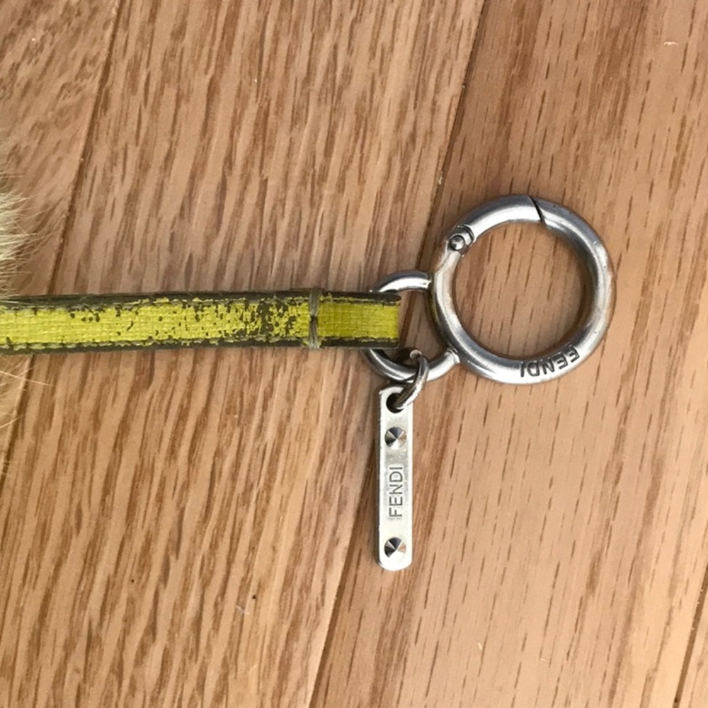 ⚡️FLASH SALE!✨ Fendi Selleria Yellow 💛 pOm😳Rabbit🔪🐇🩸Fur Keychain Bag Charm! - Picture 5 of 6